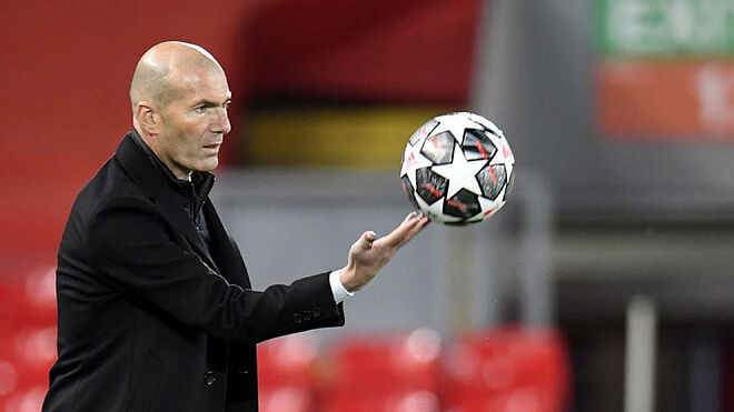  Zidane met les voiles. Son aventure avec le Real Madrid se termine.