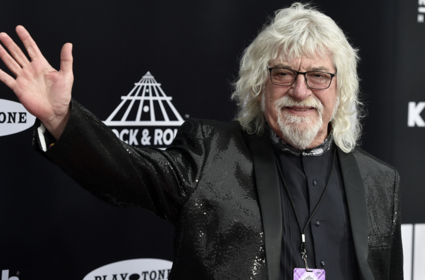  Moody Blues co-founder, drummer Graeme Edge, dies at 80 – NPR