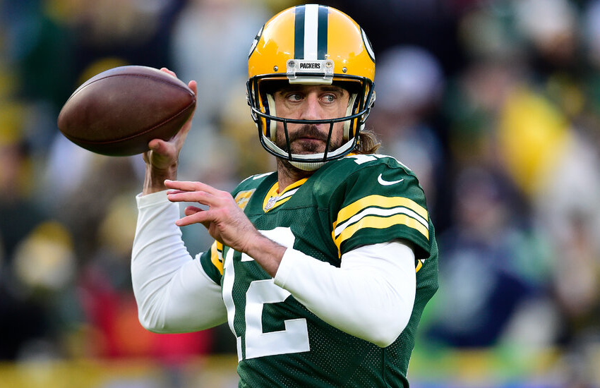  Aaron Rodgers Returns to Play After Testing Positive for Virus – The New York Times