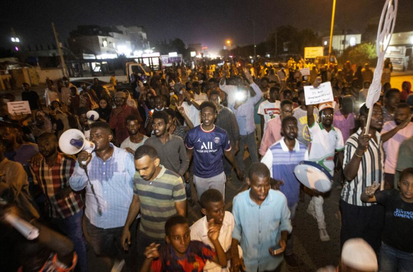  Sudan internet cuts complicate civil disobedience campaign against coup – CNN