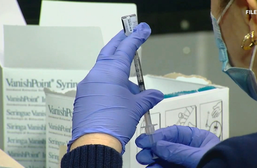  Oklahoma and 11 other states sue to block healthcare worker vaccine mandate – WKRC TV Cincinnati