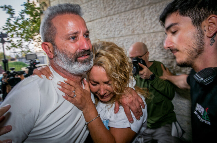  Israeli couple arrive home after being held in Turkish prison as suspected spies – The Times of Israel