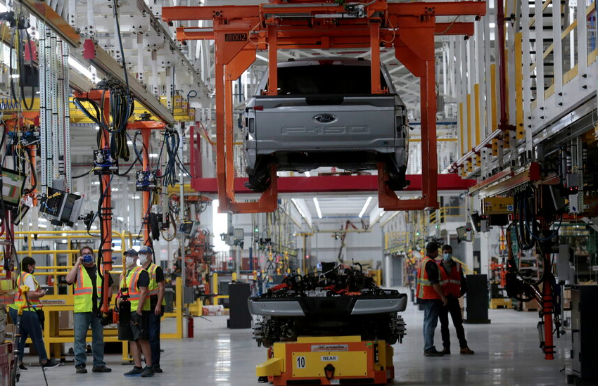  Ford Announces Partnership to Assure Steady Flow of U.S.-Made Chips – The New York Times