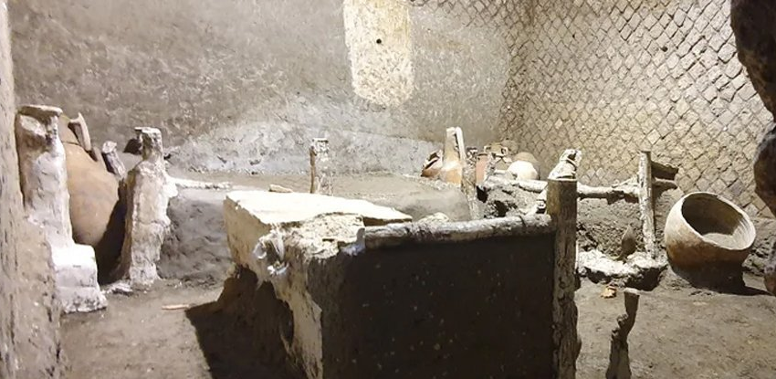  Astonishingly Preserved Roman Slave Quarters Unearthed in Pompeii After 2,000 Years – ScienceAlert