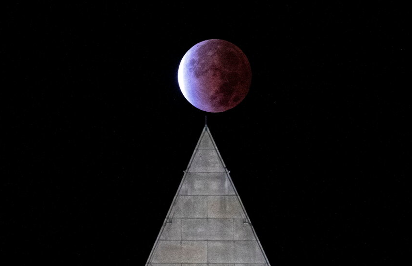  Miss Fridays Lunar Eclipse? Heres What it Looked Like. – The New York Times