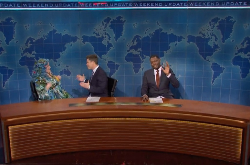  ‘SNL’: Colin Jost, Michael Che Tackle Kyle Rittenhouse, Climate Crisis in ‘Weekend Update’ Segment – Hollywood Reporter