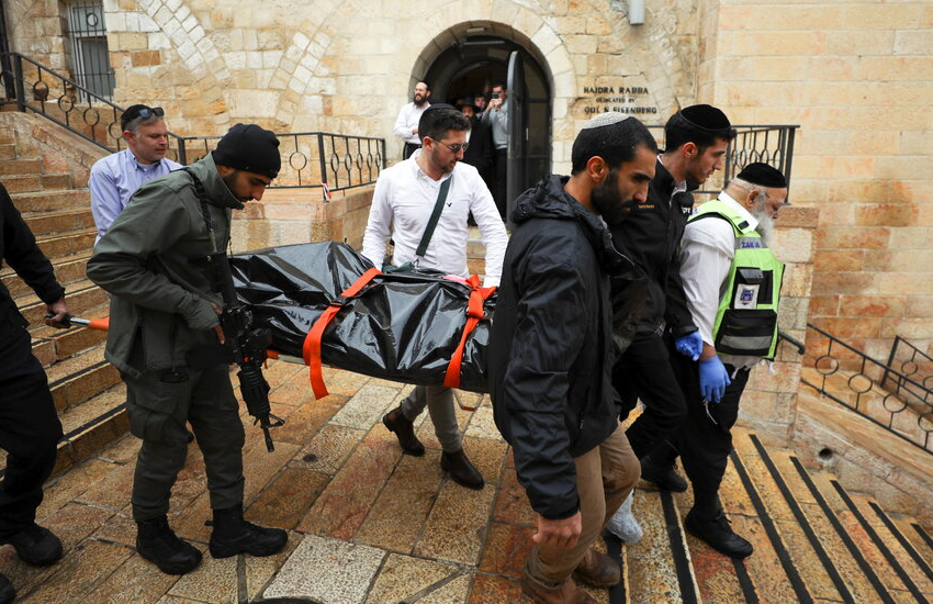  Israeli Is Killed by Disguised Palestinian Near Holiest Site in Jerusalem – The New York Times