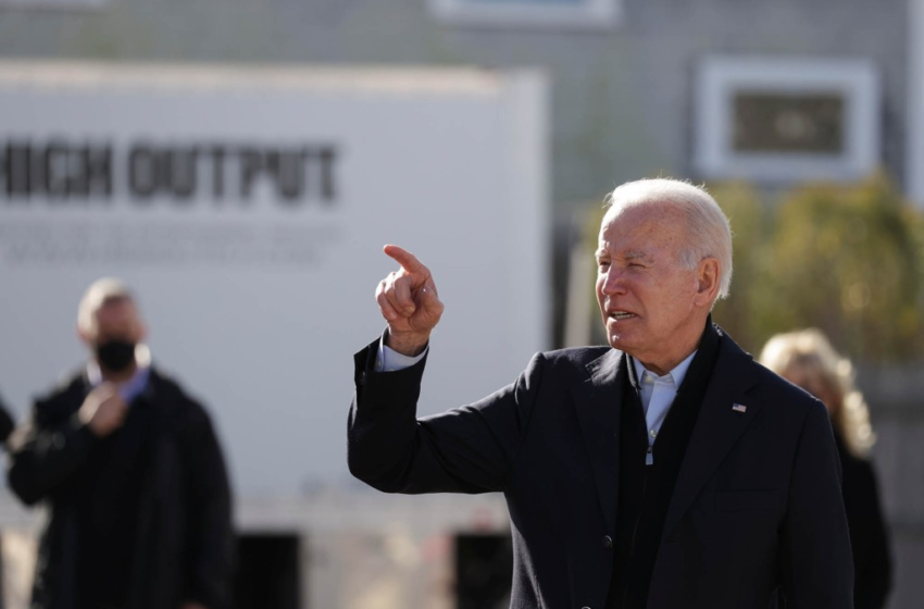  Biden approval hits single digit: Nantucket man reportedly gives POTUS the finger – New York Post