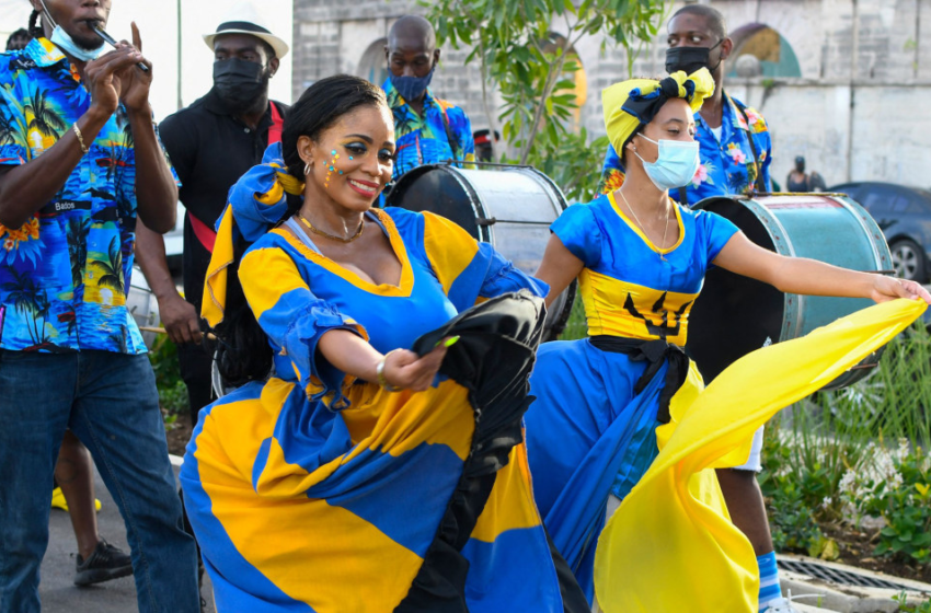  Barbados to cut ties with Queen Elizabeth II, become a republic in a grand ceremony – NBC News