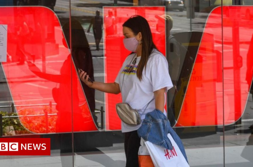  Westpac: Australia bank pays out over charging dead people – BBC News