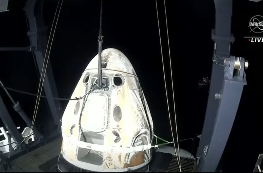  SpaceX Dragon capsule with Crew-2 astronauts splashes down in Gulf of Mexico – Space.com