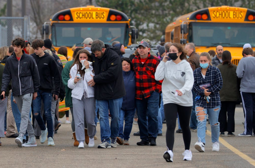  3 dead, 8 injured in Oxford High School shooting; suspect is 15-year-old student – Detroit Free Press