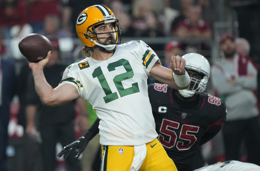  EXPLAINER: Why Rodgers and Packers were handed COVID fines – Associated Press