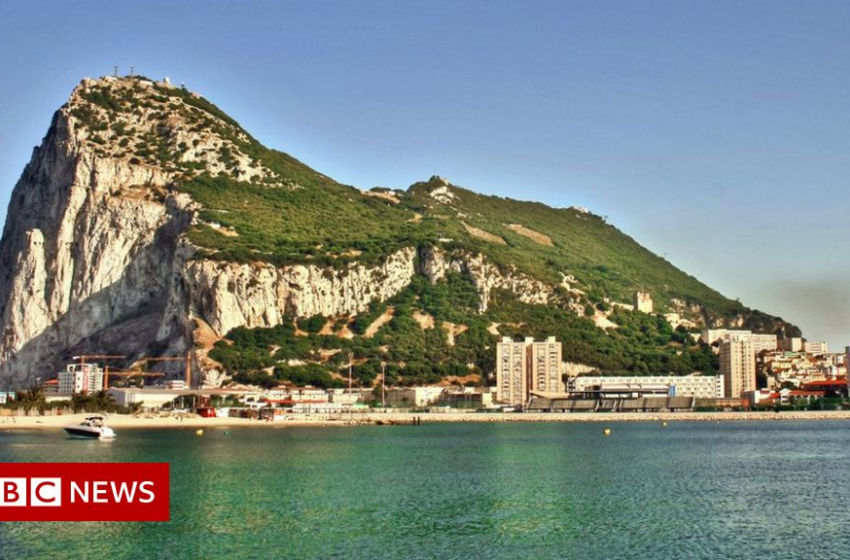  Defence Secretary disappointed in MPs conduct on Gibraltar trip – BBC News