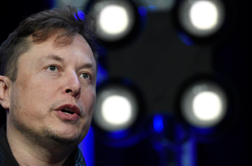  After Twitter Poll, CEO Elon Musk Sells Off $5 Billion In Tesla Shares – HuffPost