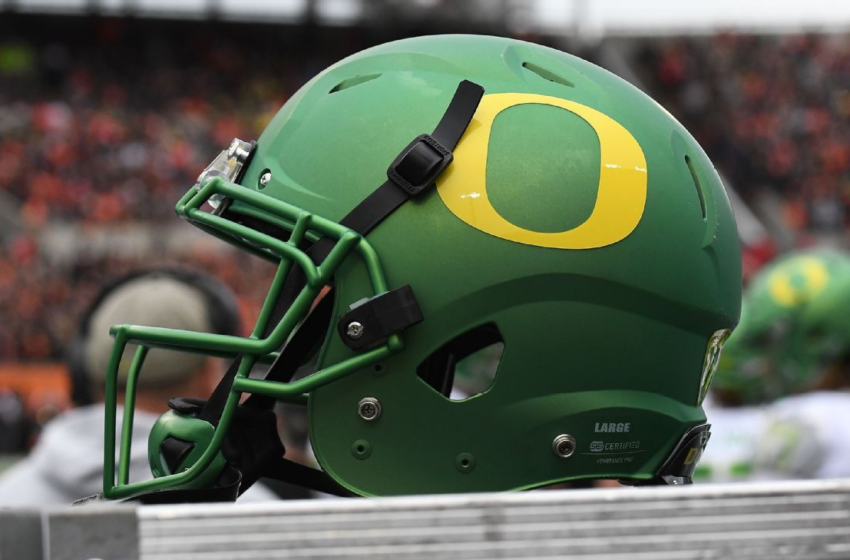  Oregon Ducks lose three ESPN 300 commits after Mario Cristobals exit as coach – ESPN