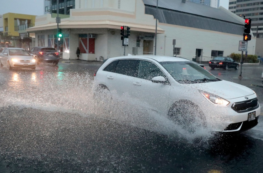  State of emergency declared in Hawaii as storm leaves hundreds without power – NBC News