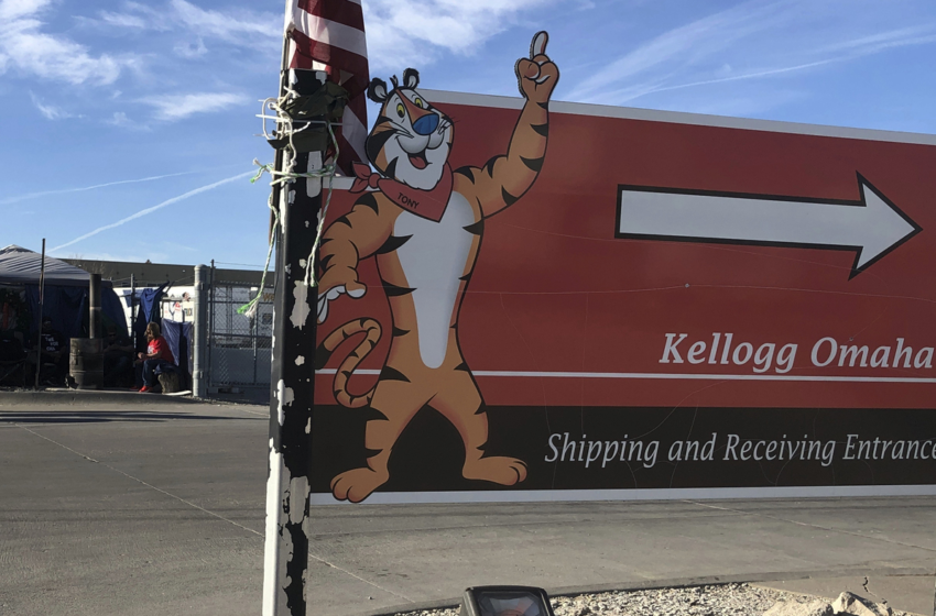  Kellogg to replace striking employees as workers reject new contracts – NPR