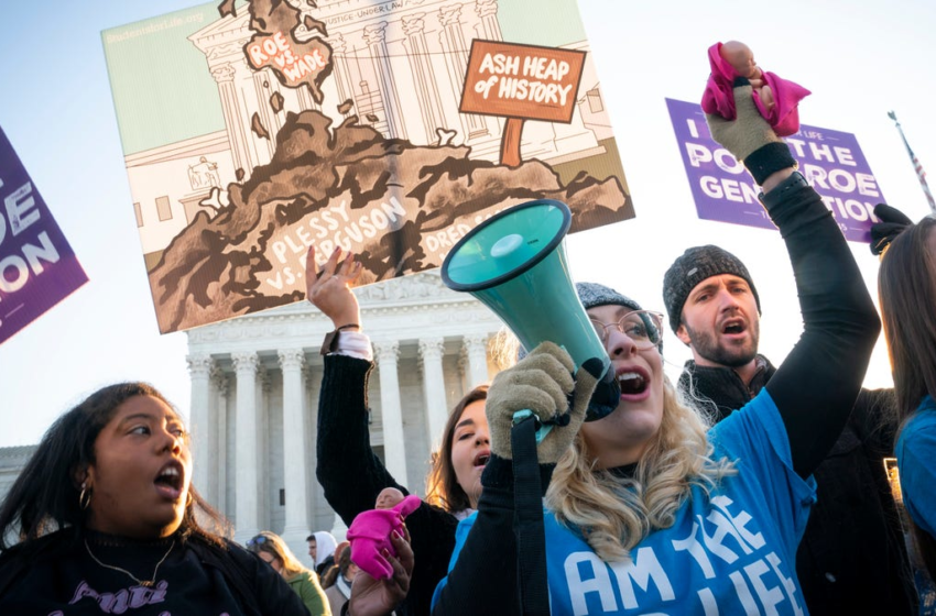  Supreme Court signals support for Mississippi 15-week abortion ban with Roe v. Wade in balance – USA TODAY