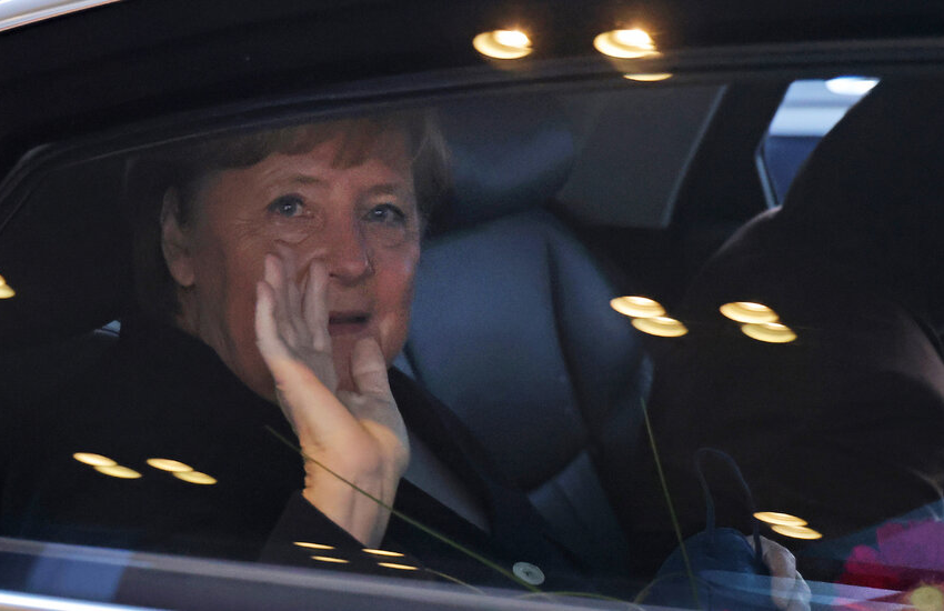  Angela Merkel’s Political Life in Pictures: The End of an Era – The New York Times