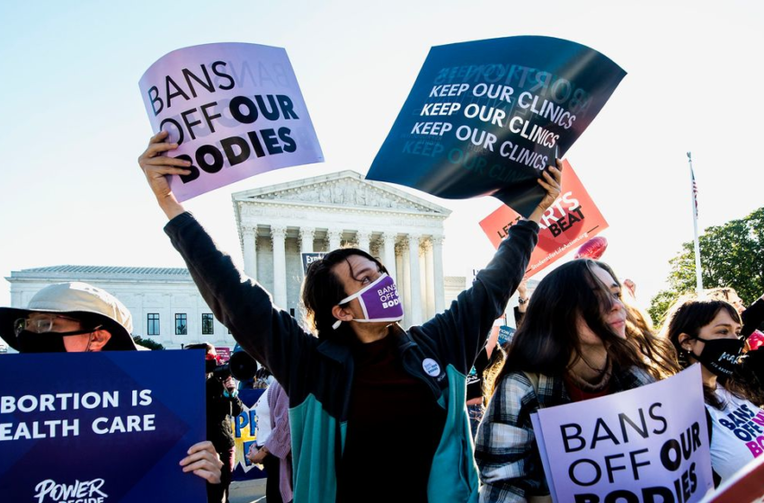  Supreme Court Rules Abortion Clinics Can Challenge Texas Law – The Wall Street Journal