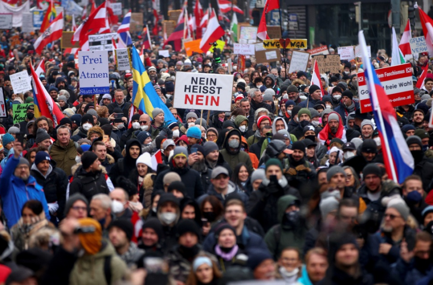  Tens of thousands protest Austria’s compulsory COVID vaccines – Al Jazeera English