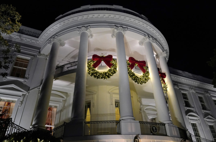  COVID-19 makes Bidens 1st White House Christmas less merry – Yahoo News