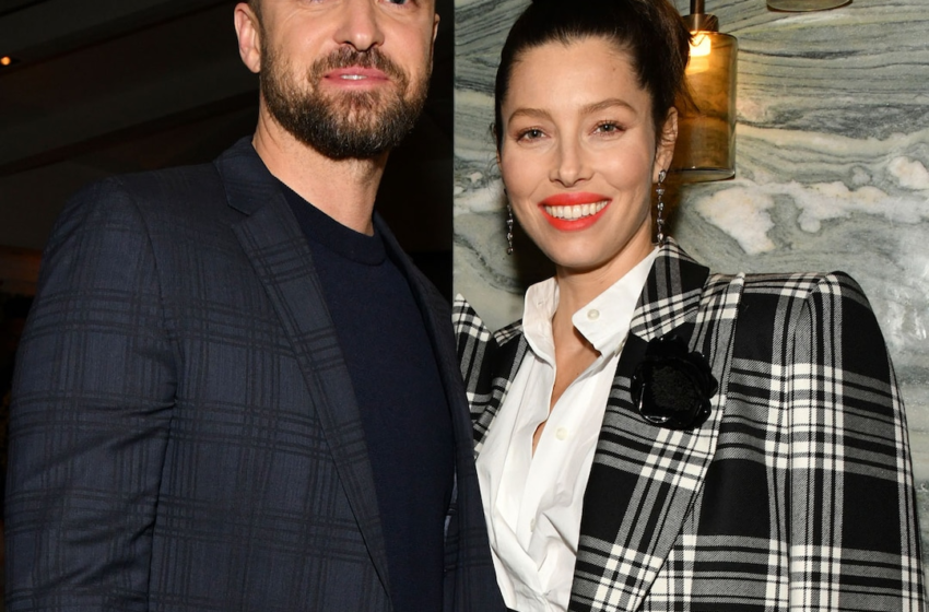  This Rare Pic of Jessica Biel and Justin Timberlakes Sons Will Tear Up Your Heart – E! NEWS