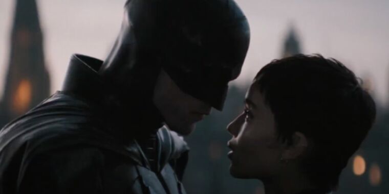  Sparks fly between Caped Crusader and Catwoman in latest The Batman trailer – Ars Technica