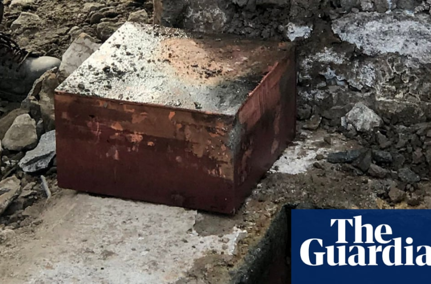  Crews find second apparent 1887 time capsule under Robert E Lee statue – The Guardian