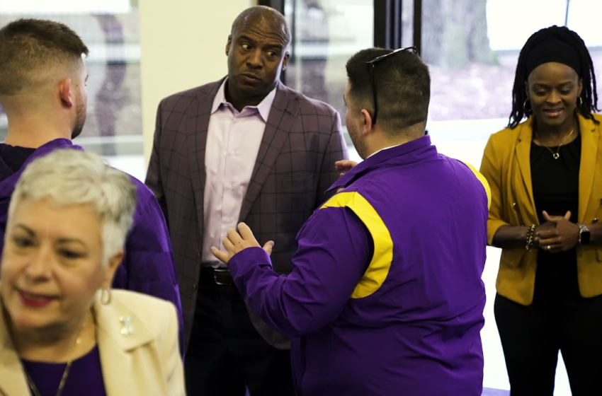  Behind the Scenes of Brian Kellys First Day as Head Coach – LSUsports