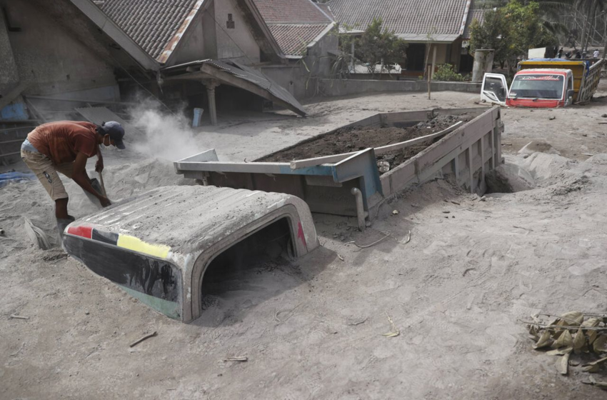  Aftermath of Indonesian volcanic eruption captured in 8 staggering photos – oregonlive.com