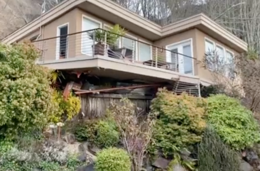  Seattle house slides off its foundation as Washington faces widespread flooding – CBS News