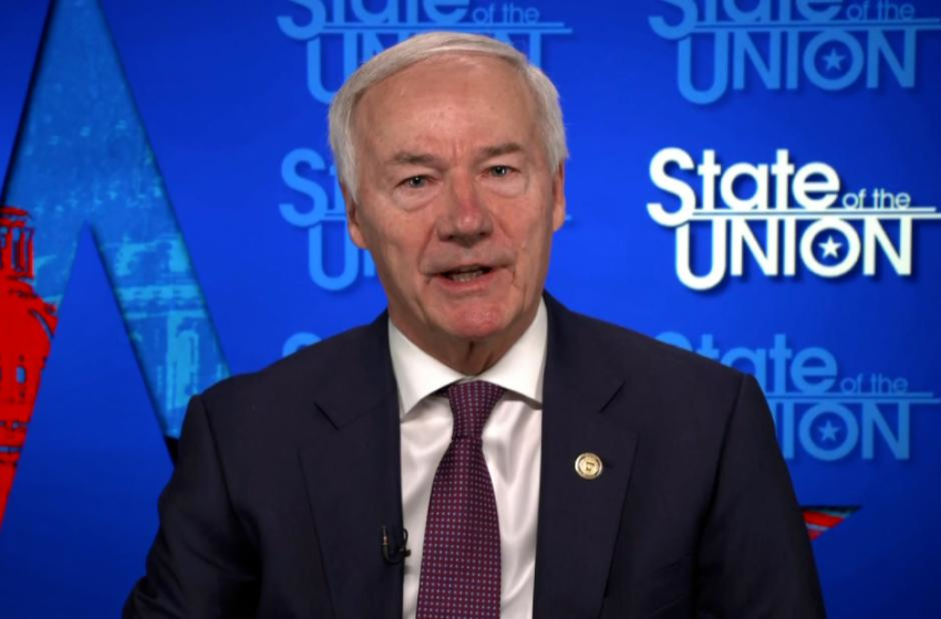  Arkansas governor says large businesses in state should not comply with Biden administrations oppressive vaccine mandate – CNN