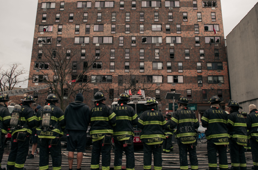  Horrific Bronx apartment blaze leaves 19 dead, dozens injured in NYCs worst fire in decades – USA TODAY