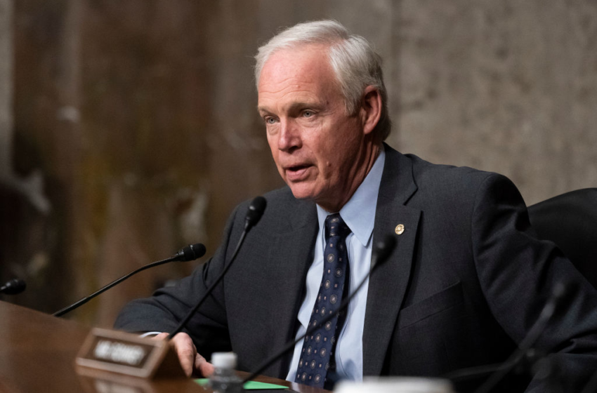  Ex-GOP Counsel Calls Ron Johnson Hack of the Highest Order After Senator Says Hell Run Again – Newsweek