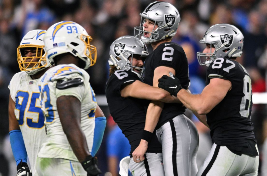  Raiders win in overtime to make NFL playoffs: Did the Chargers blow it? Should the teams have played for a tie? That wild ending explained – ESPN