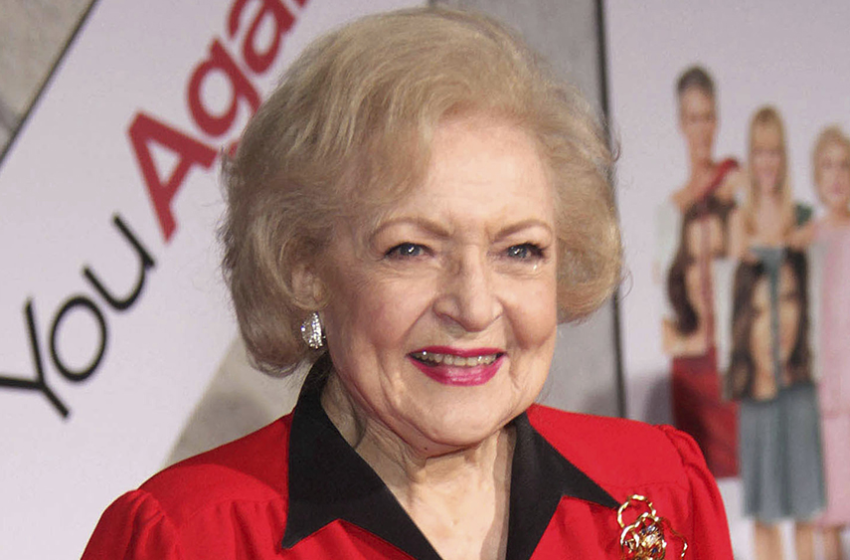  Betty White’s Cause of Death Revealed as Stroke – Variety