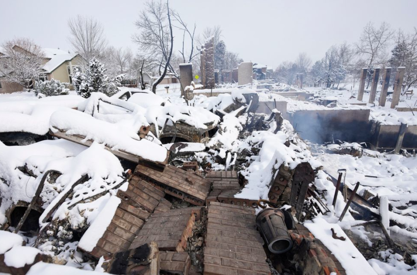  Colorado Wildfire Destroys Nearly 1,000 Homes – The Wall Street Journal