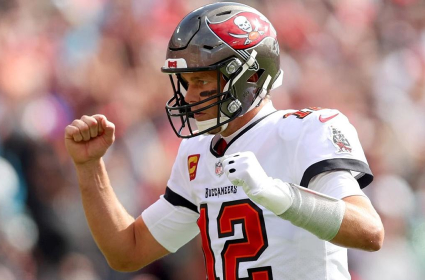  Buccaneers vs. Eagles score: Tom Brady, Tampa Bay dominate Jalen Hurts, Philly in NFC wild card game – CBSSports.com
