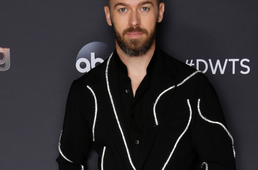  Artem Chigvintsev Leaving Dancing With the Stars Tour Over “Unexpected Health Issues” – E! NEWS