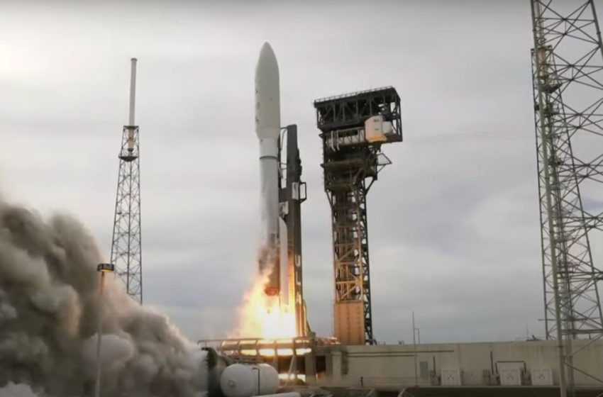  Atlas V rocket launches 2 surveillance satellites for US Space Force – Space.com