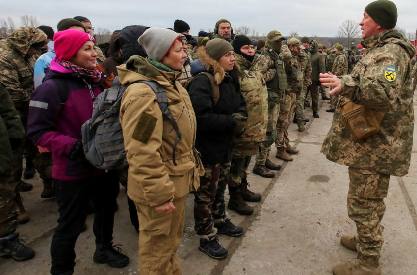  Residents of Ukrainian city near Russian border brace for the unknown – Reuters