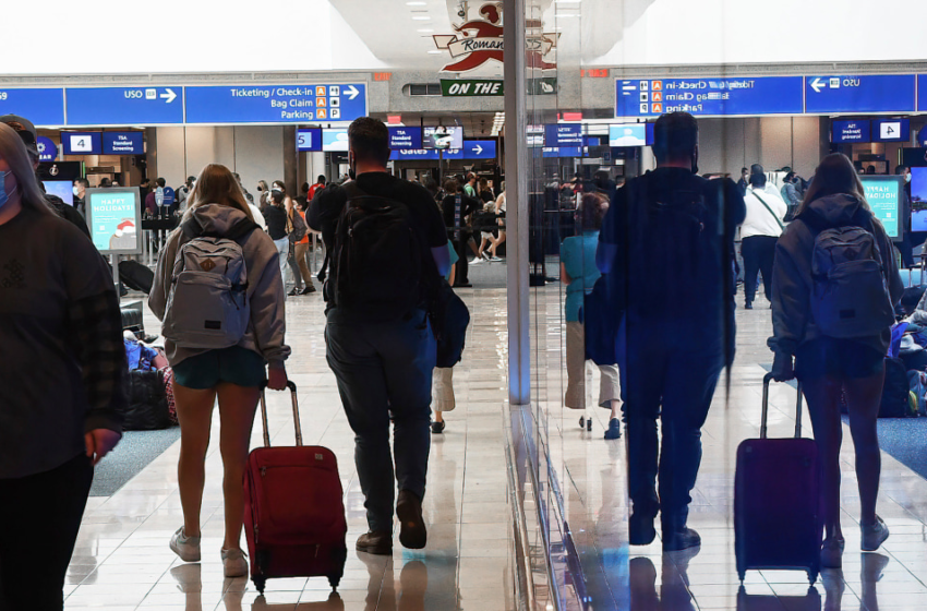  Snow storms and pandemic ground flights, delay holiday’s end – NBC News