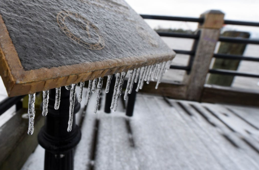  Stay off icy roads, officials warn after winter ice storm blasts Carolinas, Southeast with snow, sleet, rain – USA TODAY