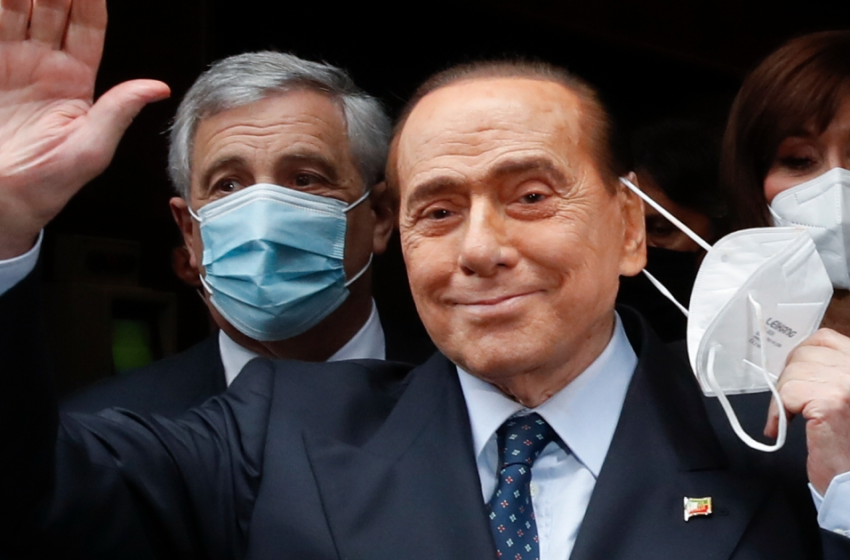  Berlusconi decides against running in Italian presidential race – Al Jazeera English