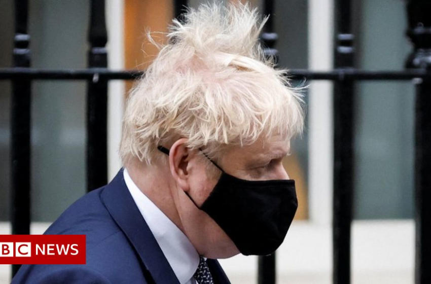  Police party investigation ups pressure on Boris Johnson – BBC News