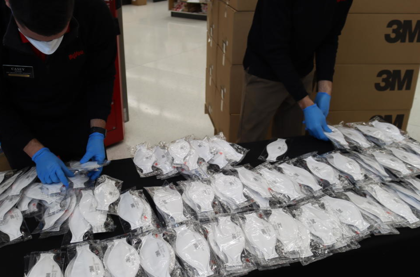  Many stores expect to offer free government-issued N95 masks this week – CBS News