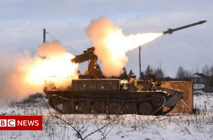  Ukraine crisis: US rejects Russian demand to bar Ukraine from Nato – BBC News