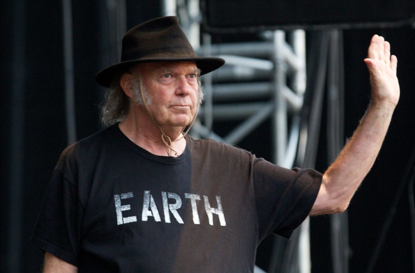  In Removing Neil Young’s Music, Spotify Didn’t Need to Listen to the Artist, but Did Have to Heed His Label – Variety